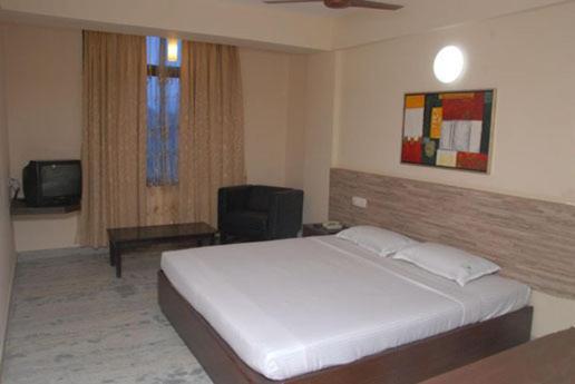 Hotel Metro Park Inn Κοϊμπατόρε Εξωτερικό φωτογραφία