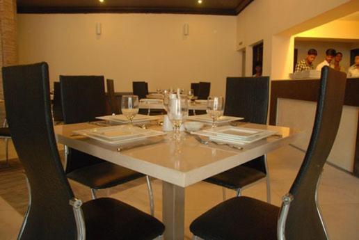 Hotel Metro Park Inn Κοϊμπατόρε Εξωτερικό φωτογραφία