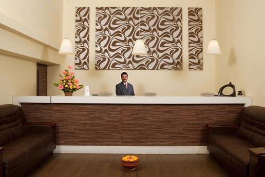 Hotel Metro Park Inn Κοϊμπατόρε Εξωτερικό φωτογραφία