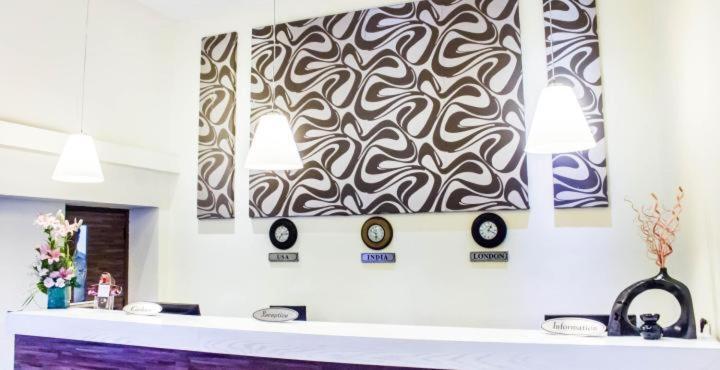 Hotel Metro Park Inn Κοϊμπατόρε Εξωτερικό φωτογραφία